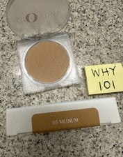 Polvo Prensado HUDA GLOWISH en MEDIANO 0,35oz/10G TAMAÑO COMPLETO, CAJA SELLADA $33 NUEVO
