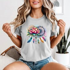 Camiseta gráfica Lotus Dreamcatcher Boho Art Spirituality para mujer estilo bohemio