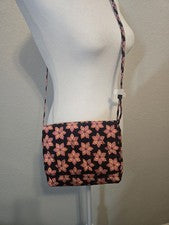 Bolso Bandolera Vera Bradley Hipster Pequeño con Solapa Floral Azul Marino Naranja Rosa Bolsillos