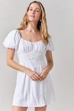 Mujer L 10-12 Francesca’s Trixxi Blanco Crochet Cintura Vestido Corto Manga Abullonada
