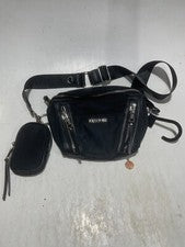 Riñonera bandolera Madden NYC para mujer con cremallera, negra