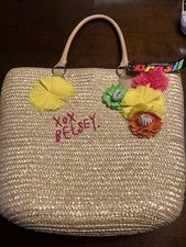Bolso de Mano Betsey Johnson Tostado Tejido Paja Floral Playa Línea Brasil para Macys