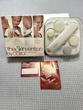Juego de herramientas faciales Clairol Skinvention 1978 vintage nuevo en caja hecho en Dinamarca
