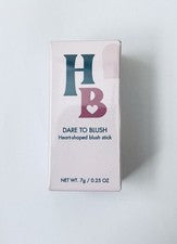Barra de rubor en forma de corazón Human Beauty Dare To Blush - tono celestial 7 g sellada