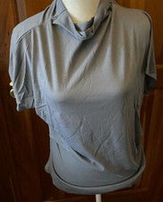 Top de moda gris medio para mujer