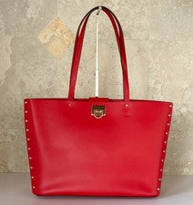 Bolso de hombro Michael Kors Manhattan grande de cuero liso con tachuelas llamativas