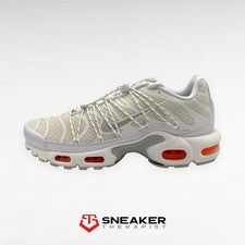 Nike Air Max Plus Utility 'White Safety Orange' SKU: FJ4232-100 todas las tallas