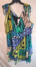 "*Sam Edelman, vestido de mariposa talla 2X con estampado mariposa y cuello en V de niveles Nuevas etiquetas"