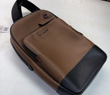 Bolso Bandolera COACH Graham Sling en Sillín Cuero Marrón Negro Gunmetal C2931