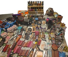 Caja de Maquillaje Misteriosa - 15 Cosméticos Nuevos - Labios, Rostro, Uñas, Ojos, Gran Regalo
