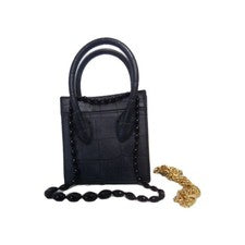 Bolso de mano para mujer. Cadena de mango superior/hombro. Collar ovalado graduado de 24". Negro.