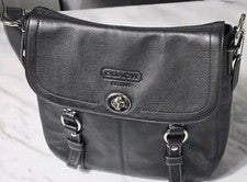 BOLSO BANDOLERA DE COLECCIÓN COACH CUERO NEGRO PLATA LTR F14896