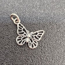 NUEVO Colgante de Plata de Ley 925 - Mariposa Pequeña 11x 10mm