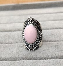 Elegante anillo hecho a mano con piedras preciosas de ópalo rosa de plata de ley 925 tamaño 9,5 MO1191