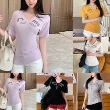 Camiseta de moda para mujer con cuello en V con estampado de letras para estilo diario
