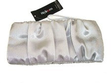 Style&Co. Mujer Angelina Mini Muñequera Plateada 10" x 4 1/2" x 1"