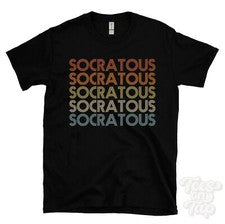 CAMISETA ESTILO RETRO REPETIDO SOCRATO Hombre y Mujer Novedad Genial Nombre Regalo