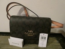 Bolso Bandolera COACH Mini Brynn Para Mujer Marrón/Rosa Firma Lona Estilo # C5592