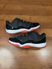 Talla 13 - Air Jordan 11 Retro 2025 Low Bred (Caja dañada en la foto)