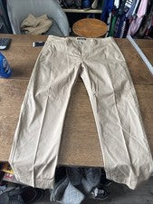 Nuevo con etiquetas Ben Sherman - Pantalones ajustados para hombre - 38 x 32 - Beige arena, elásticos