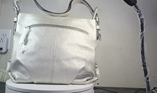 Bolso de hombro de cuero COACH F15064 Kristin plateado metálico