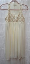 Vestido Corto Ya Los Angeles Marfil Lentejuelas Sin Mangas Línea A Cuello Redondo S