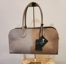 Bolso de mano y bandolera bidireccional Cavallino para mujer Claudia Firenze nuevo con etiquetas. Precio de venta sugeri