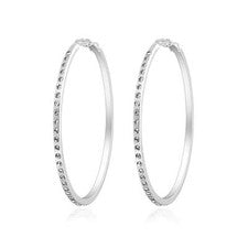 Pendientes de aro chapados en plata de 50 mm creados con cristales Zircondia®