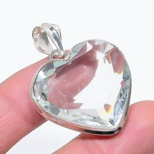 Colgante étnico de plata de ley 925 con piedras preciosas de topacio blanco facetado 1,7" j21