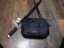 NUEVO LIKE DREAMS Nomad Bolsillos Delanteros Mujer Bolso de Hombro -NEGRO NUEVO CON ETIQUETAS
