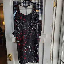 Nuevo con etiquetas Vestido Bold Elements Para Mujer Negro Rojo Blanco Correa para el Hombro Frío Talla S Nuevo con
