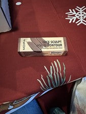 Contorno líquido esculpido facial Moira Beauty a la sombra 300 miel dorada