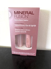 *NUEVO* KIT DE OJOS Y LABIOS MINERAL FUSION Belleza Natural Negro MASCARA Rosa BRILLO DE LABIOS