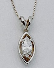 "Juego de collar de circonita cúbica marquesa de plata de ley 925 de 18"""