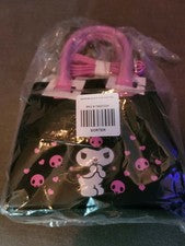 Mini Cartera/Bolso Bandolera Loungefly Sanrio Kuromi Calaveras y Corazones 2022NUEVO