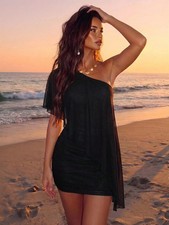 Minivestido de moda sin mangas en negro