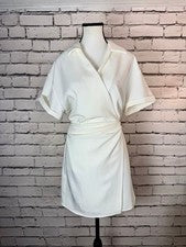 Mini Vestido Para Mujer COMMENSE Blanco Envolvente Talla Mediana Nuevo con Etiquetas Vestido Boho Cottage Core