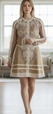 NUEVO Mini Vestido Para Mujer Beige/Crema Talla S Manga Larga