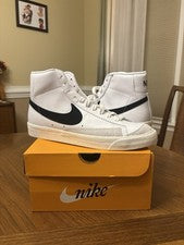 Nike Blazer Mid 77 Vintage Blanco Negro Tenis BQ6806-100