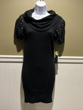 Vestido Suéter Takara Para Mujer Negro SS Tachonado Capucha Cuello Nuevo con Etiquetas