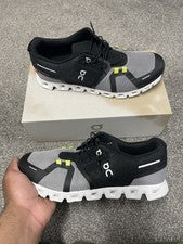 Zapatos deportivos On Cloudswift para hombre negros y grises talla 7 del Reino Unido