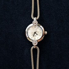 Delicada cadena de plata reloj pulsera para mujer esfera blanca texturizada...