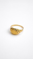 Anello Scudo Rotondo in ORO GIALLO Satinato ORO 18 KT 750% List 415€