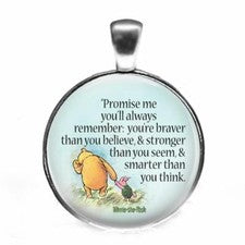 Winnie the Pooh Cita Braver Más Fuerte Vidrio Top Colgante Dije Hecho a Mano Joyería