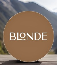 Lápiz y pincel MoBeauty Divinamente Definidos Cejas RUBIO NUEVO SELLADO REG. $18.