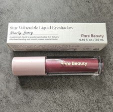 Sombra de ojos líquida impermeable Rare Beauty NEARLY BERRY Stay Vulnerable 0,10 oz ¡NUEVA EN CAJA!