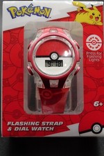 Reloj digital Pokemon Nintendo "Poke Ball" esfera intermitente y correa necesita batería🔋
