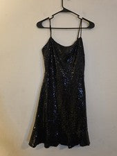 Mini Vestido Aqua Para Mujer Talla Mediana Negro Forrado Lentejuelas Correa de Espagueti Nuevo con Etiquetas