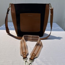 Bolso de Hombro BOSTANTEN Para Mujer Cuero Genuino Marrón Negro Lotty Bucket