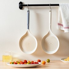 Cuchara ranurada de silicona apta para alimentos para albóndigas de pasta drenaje resistente al calor